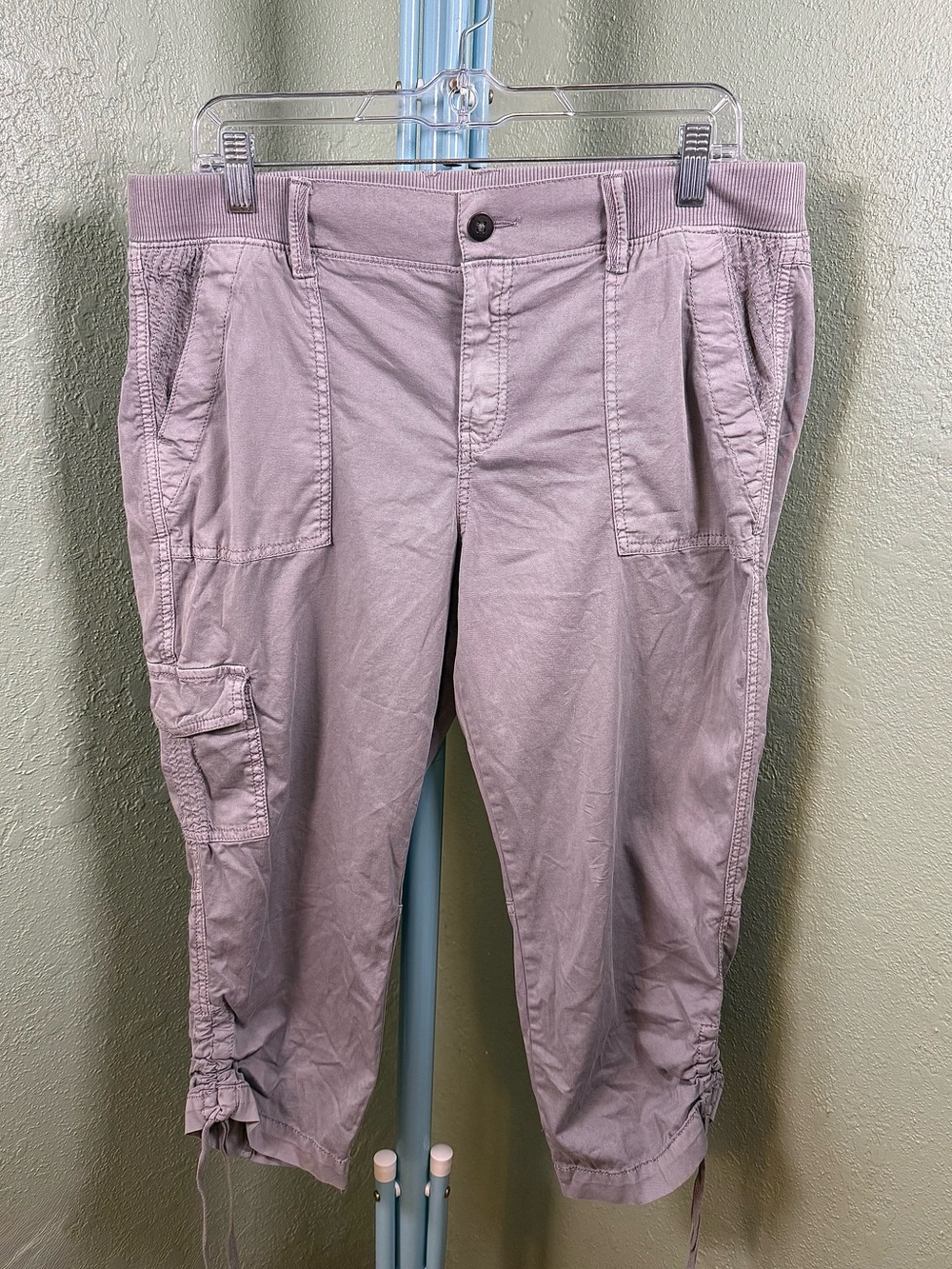 Sonoma Grey Cargo Crop Pants